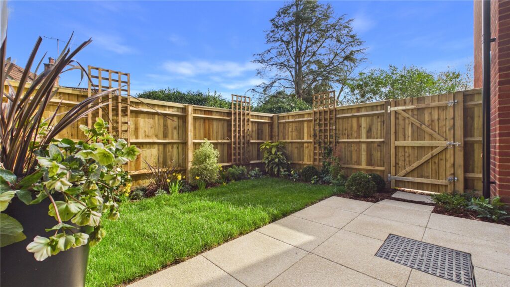 Property Image 0 Property Image 0