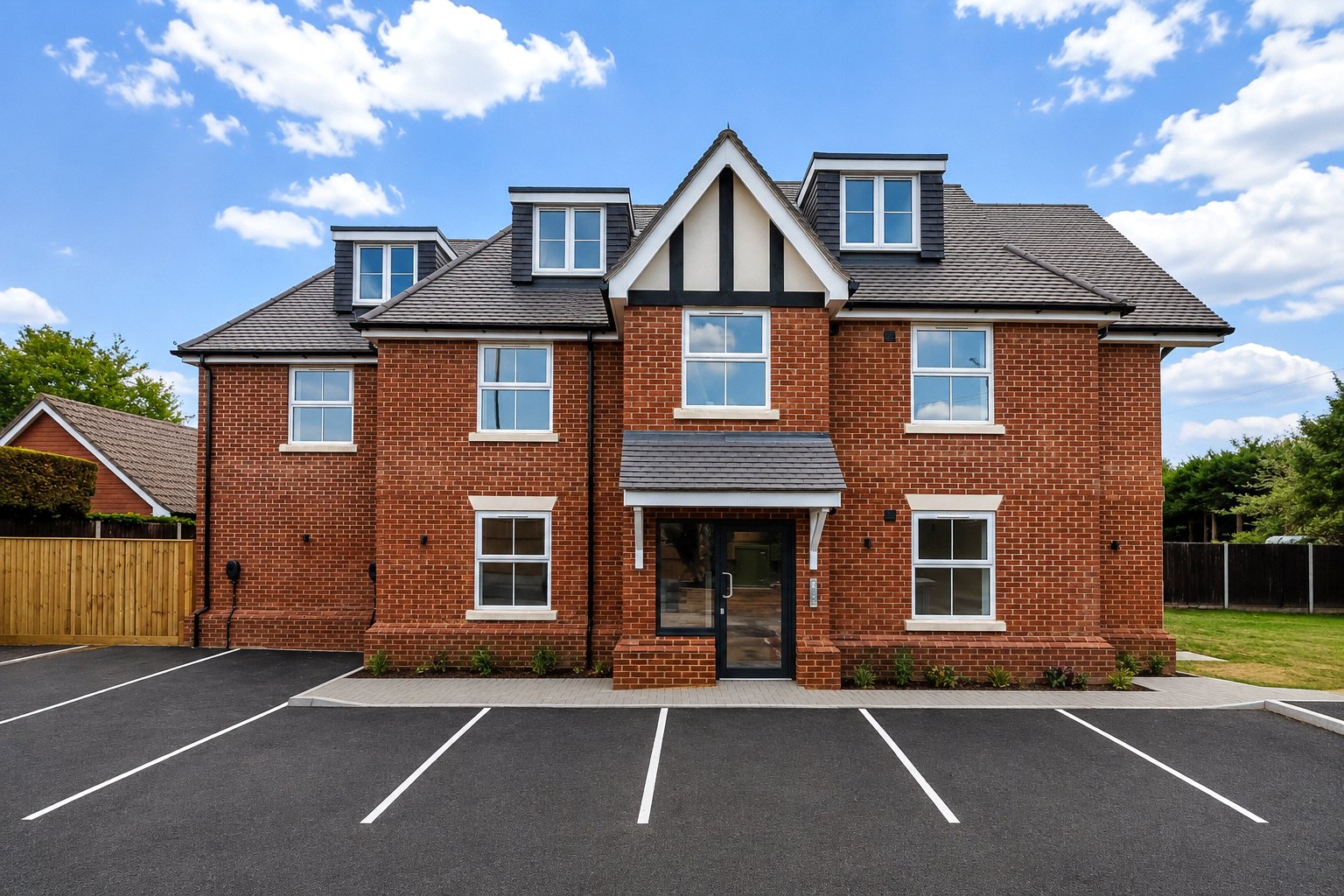 Property Image 0 Image 0