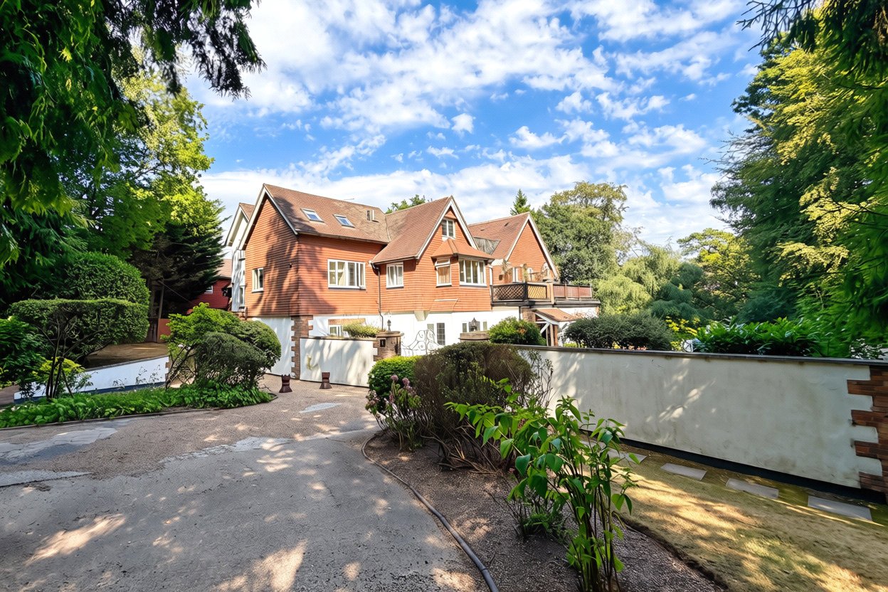 Property Image 0 Image 0