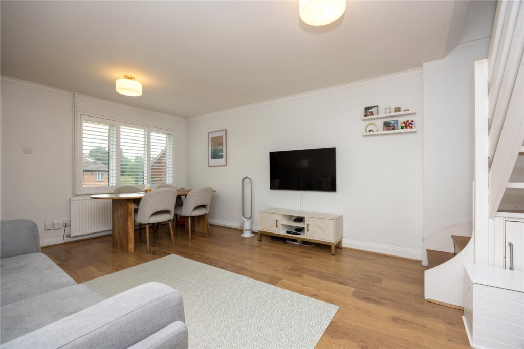 Property Image 0 Property Image 0