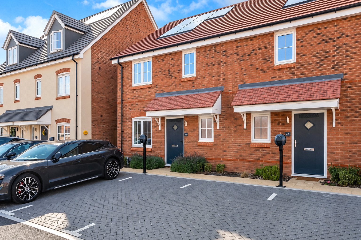 Property Image 0 Image 0