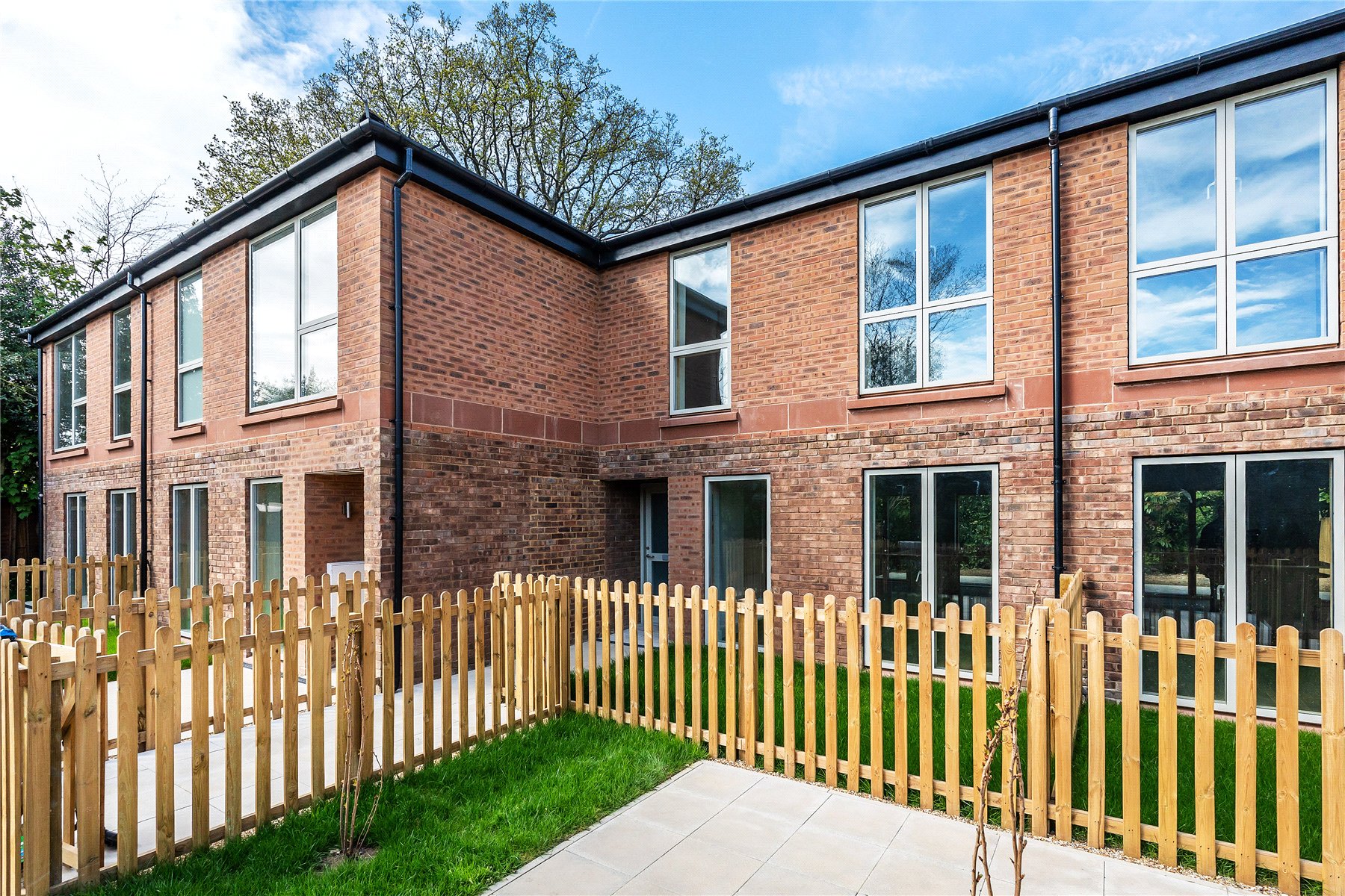 Property Image 0 Image 0