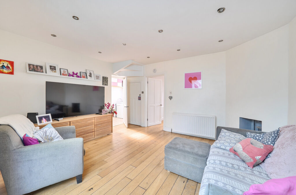 Property Image 0