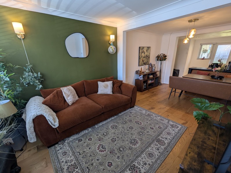 Property Image 0