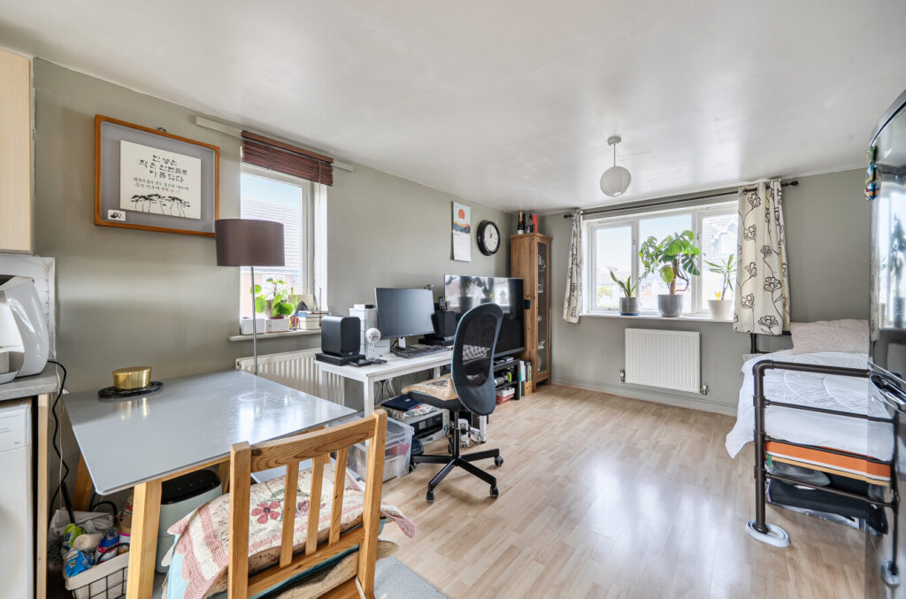 Property Image 0