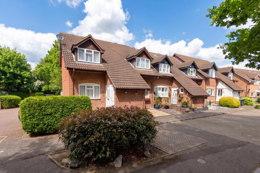 Property Image 0 Image 0