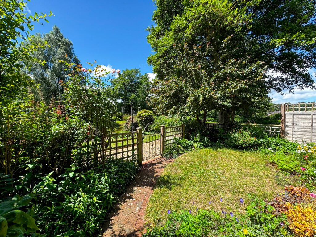 Property Image 0 Property Image 0