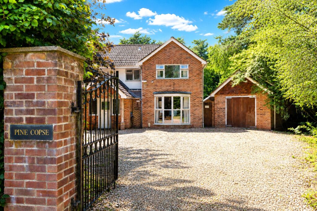 Property Image 0 Property Image 0