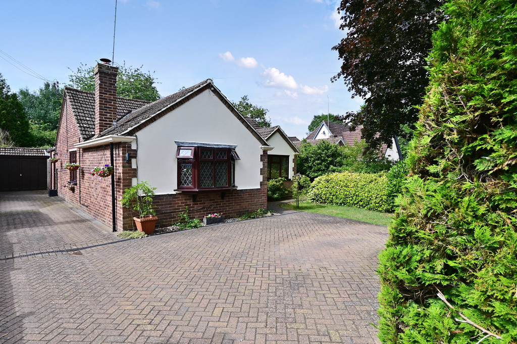 Sandhurst Lane