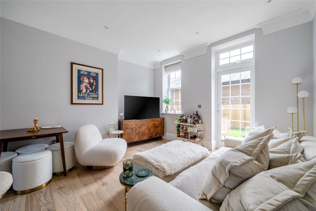 Property Image 0