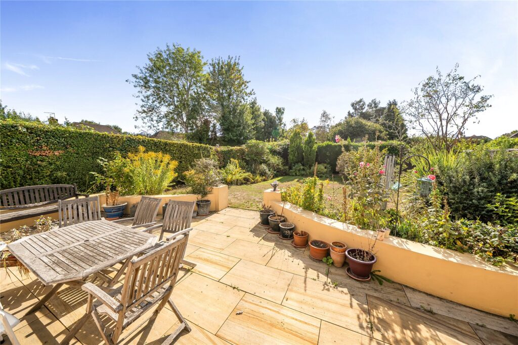 Property Image 0 Property Image 0
