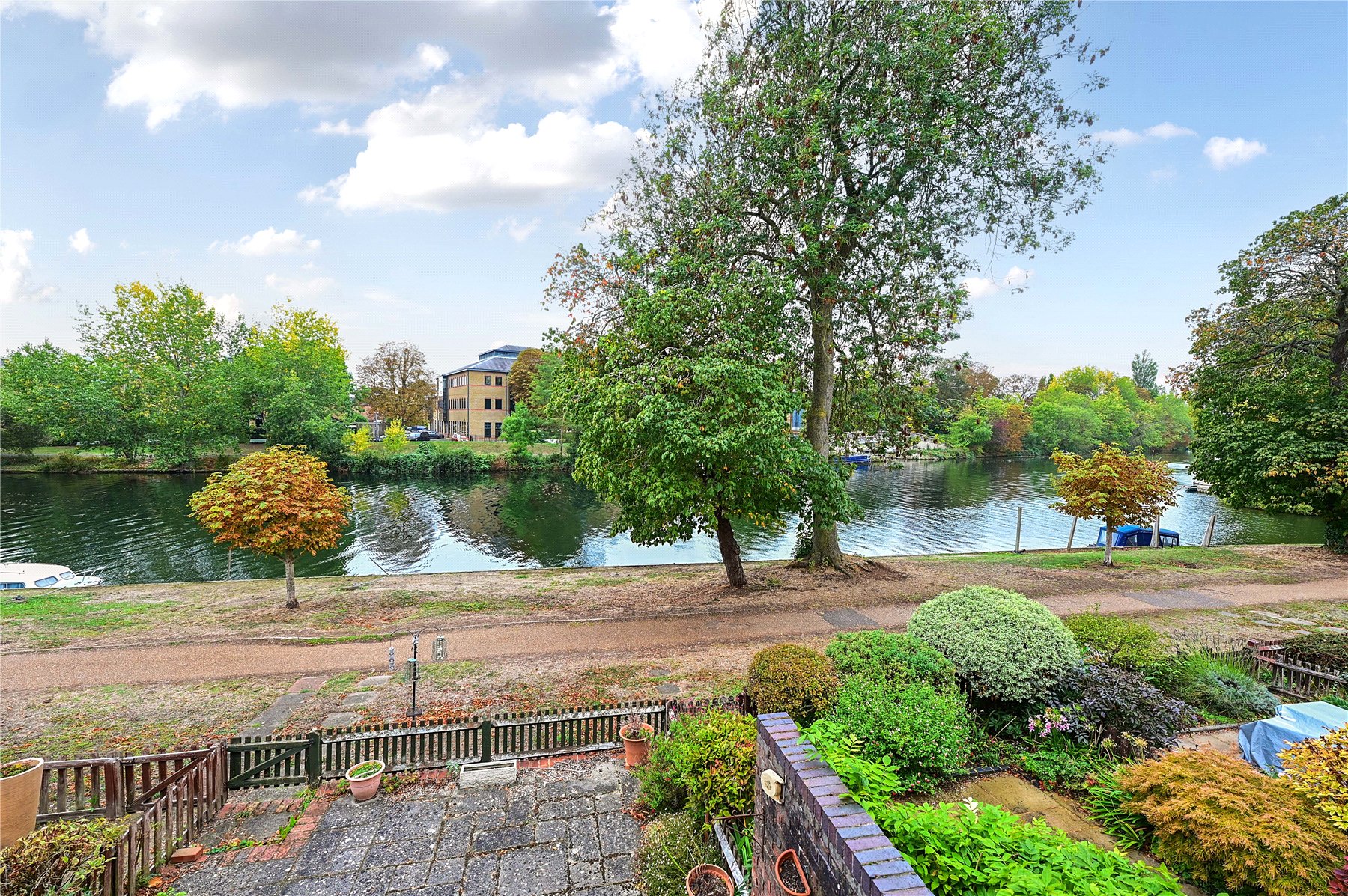 Property Image 0 Image 0