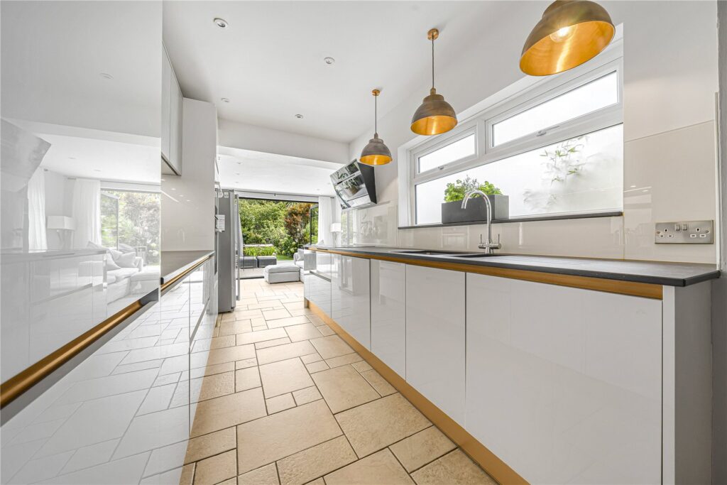 Property Image 0 Property Image 0