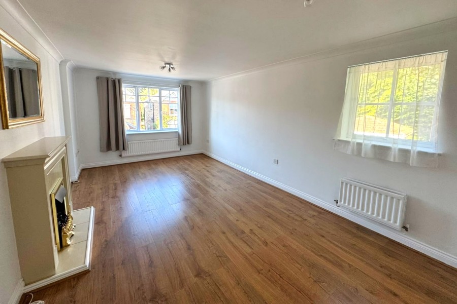 Property Image 0