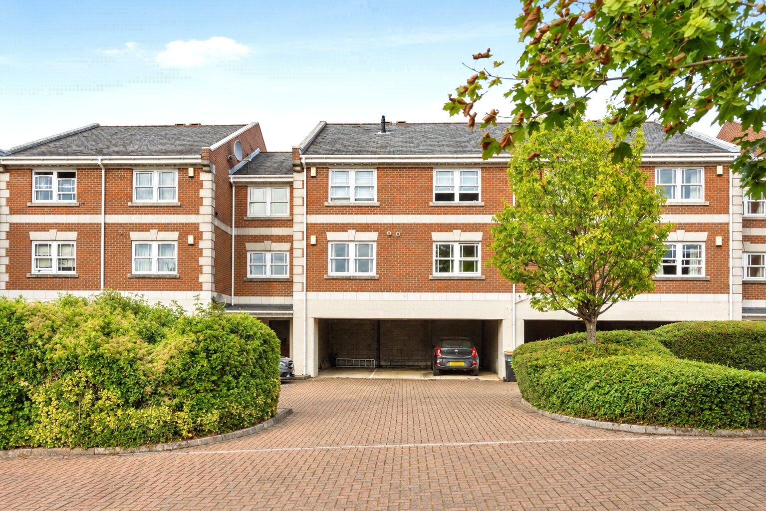 Property Image 0 Image 0