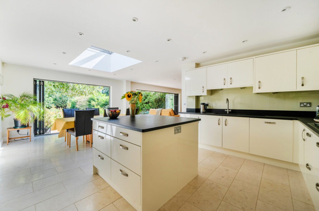 Property Image 0