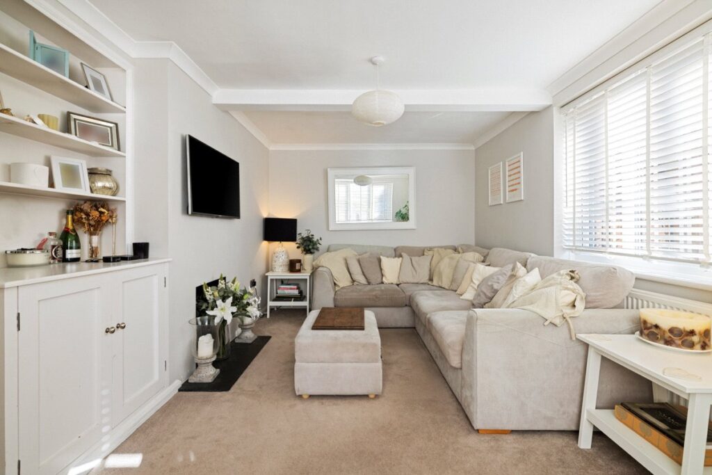 Property Image 0 Property Image 0