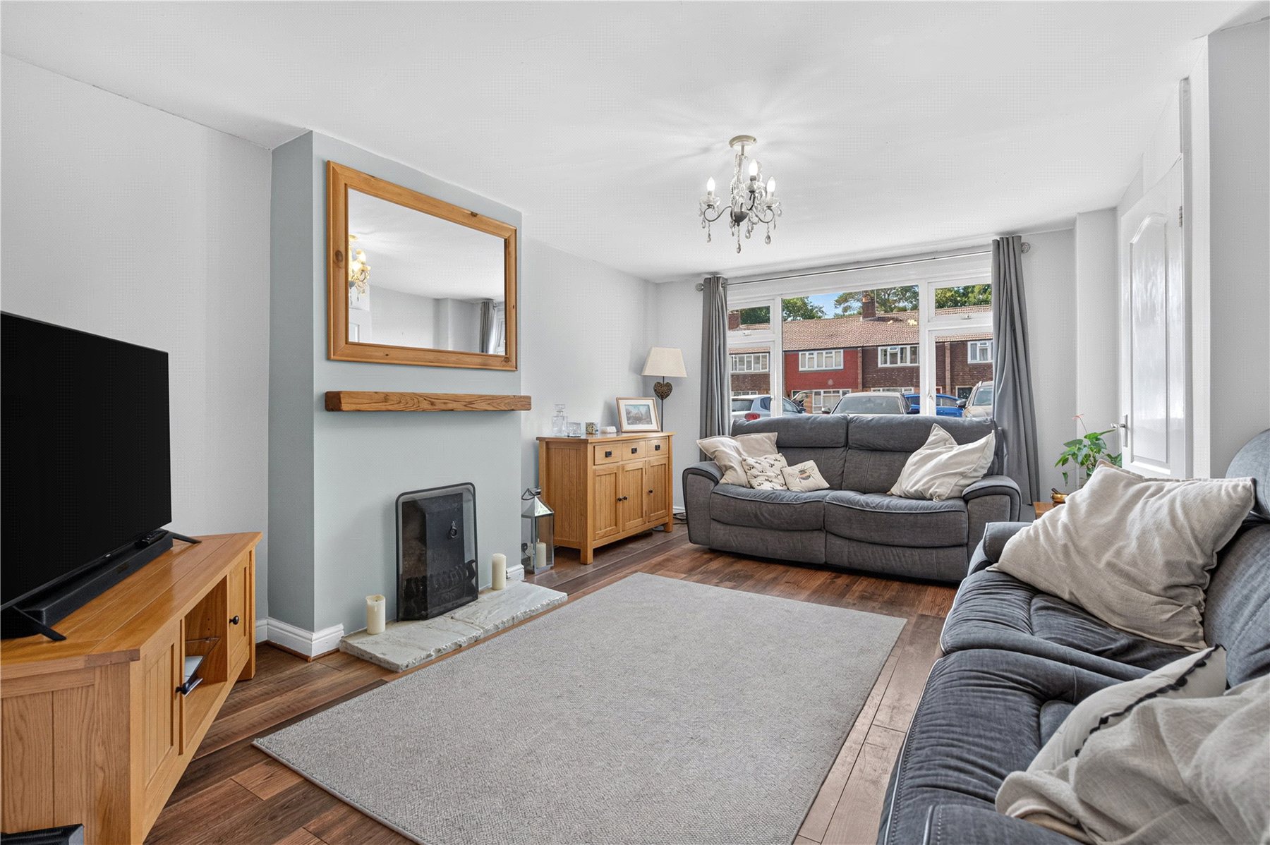 Connaught Crescent