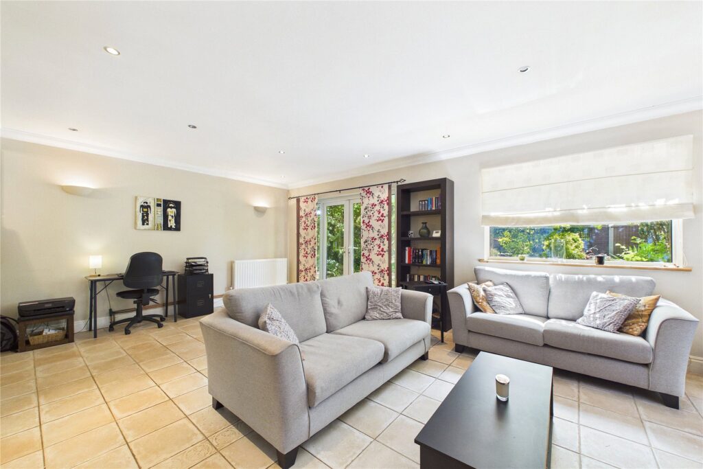 Property Image 0