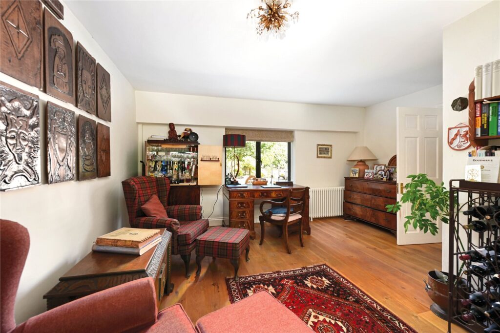 Property Image 0 Property Image 0