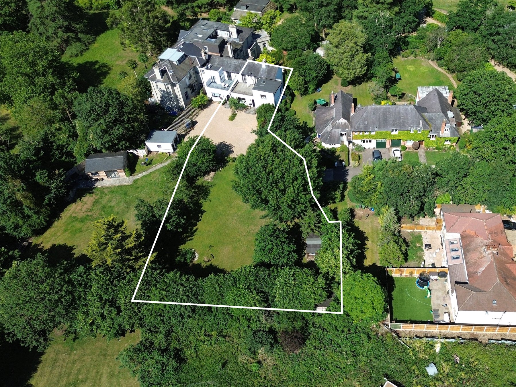 Property Image 0 Image 0