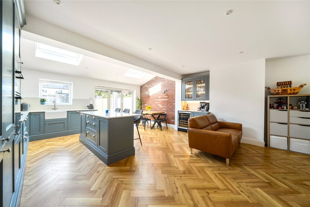 Property Image 0