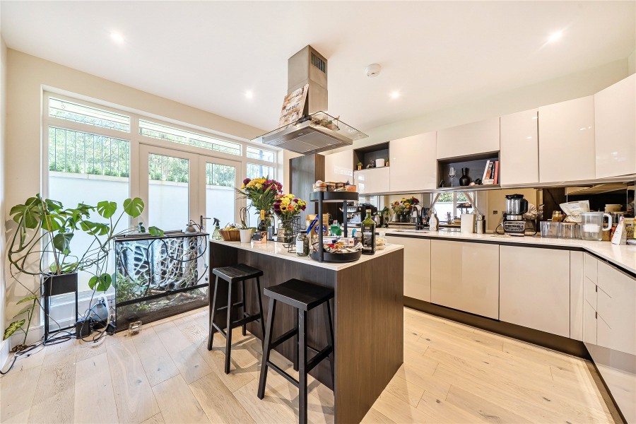 Property Image 0