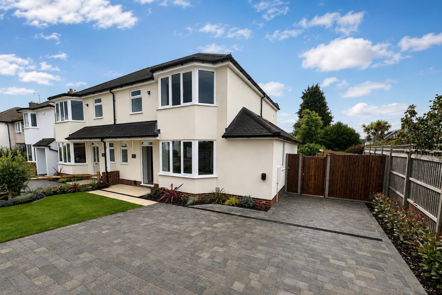 Property Image 0 Image 0