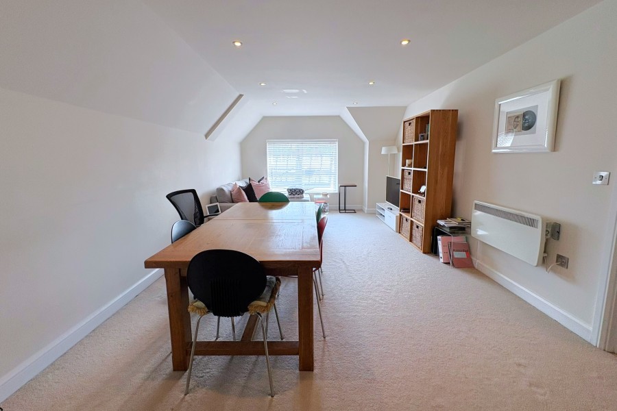 Property Image 0 Property Image 0