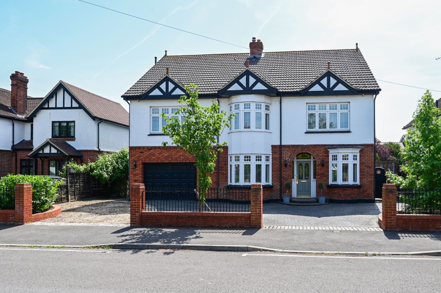 Property Image 0 Image 0