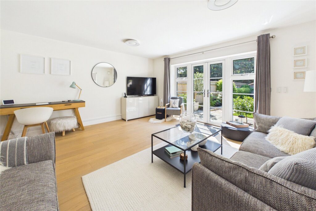 Property Image 0 Property Image 0