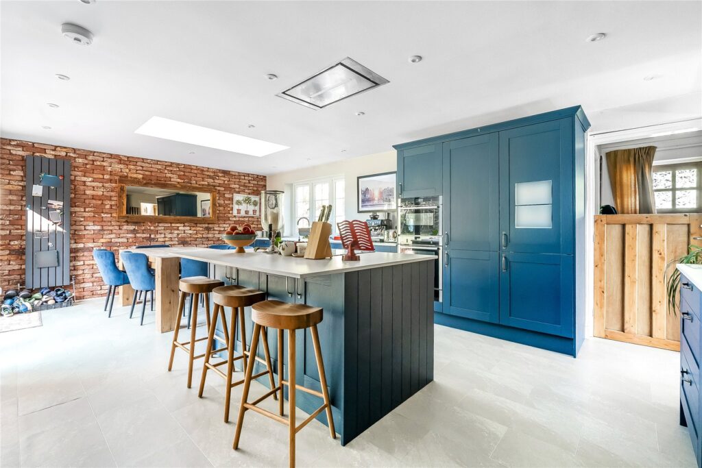 Property Image 0 Property Image 0