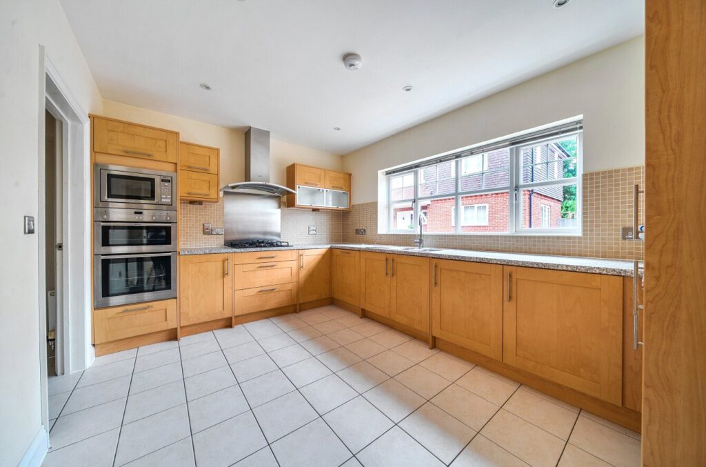 Property Image 0