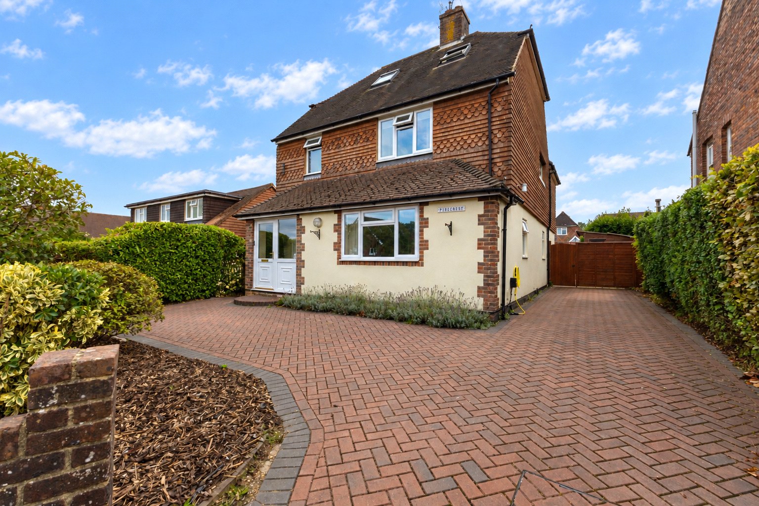 Property Image 0 Image 0