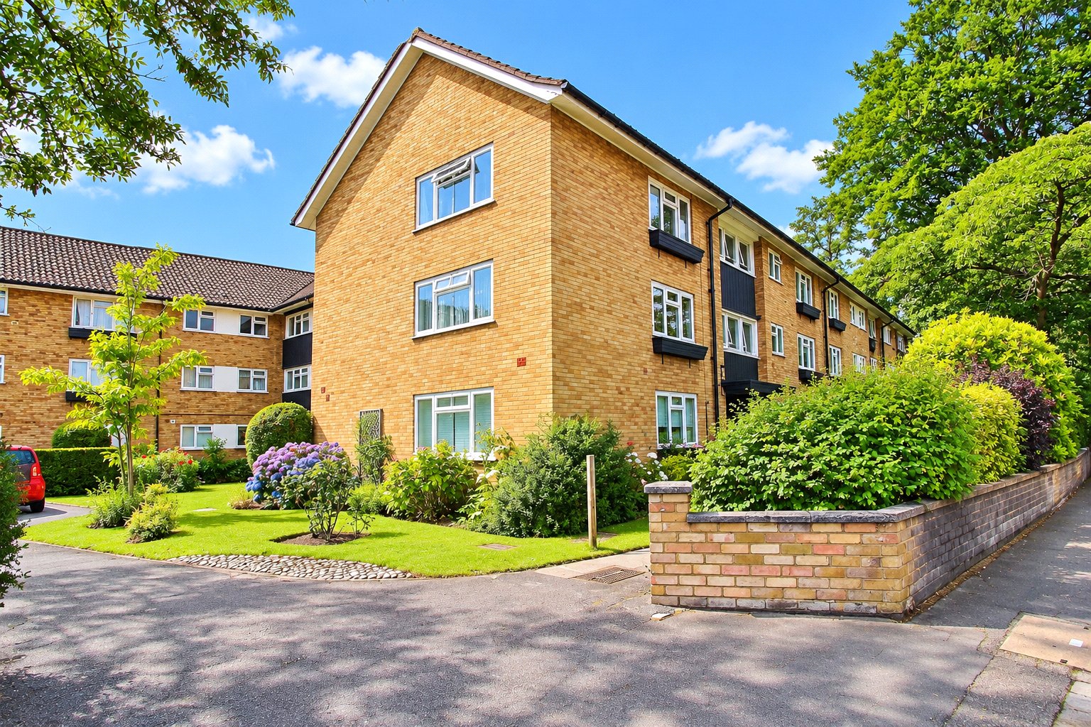 Property Image 0 Image 0