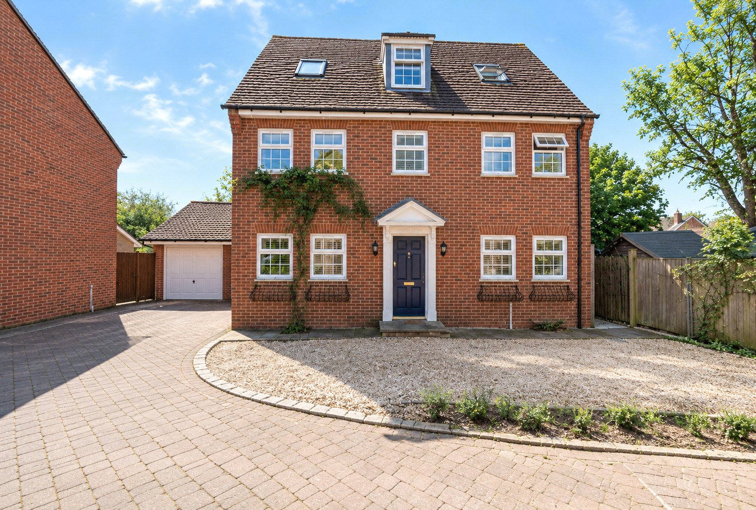 Property Image 0 Image 0
