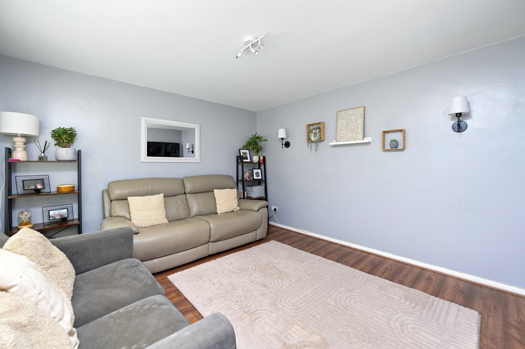 Property Image 0 Property Image 0