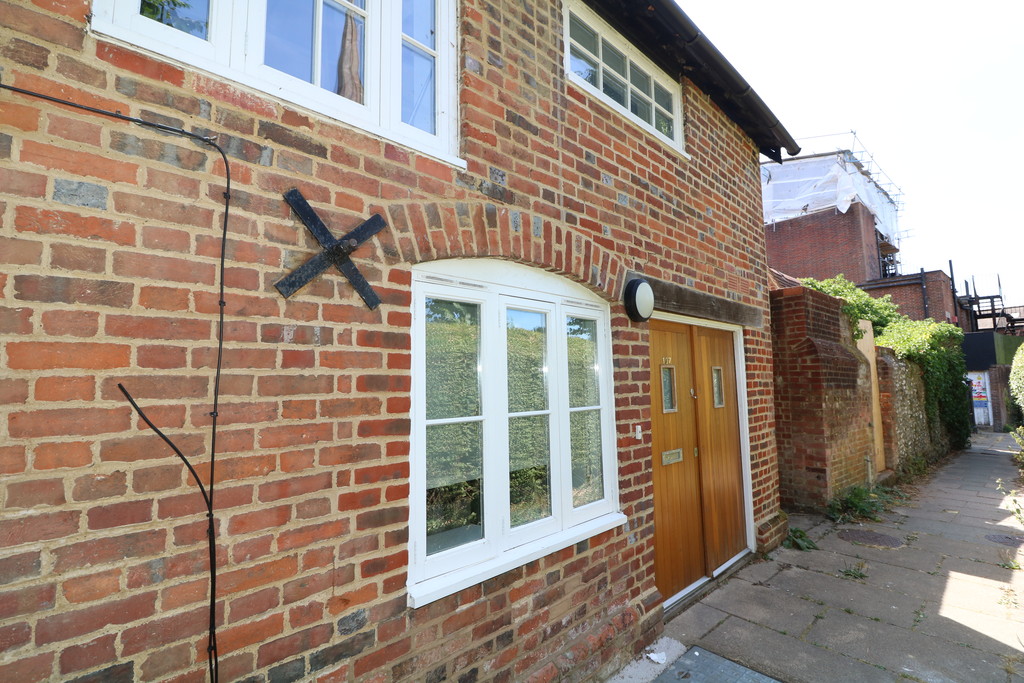Image 0