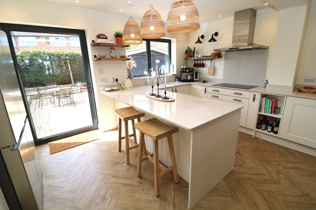 Property Image 0 Image 0