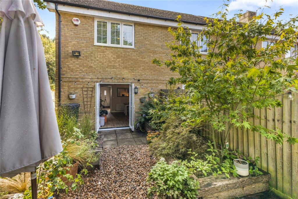 Property Image 0 Property Image 0