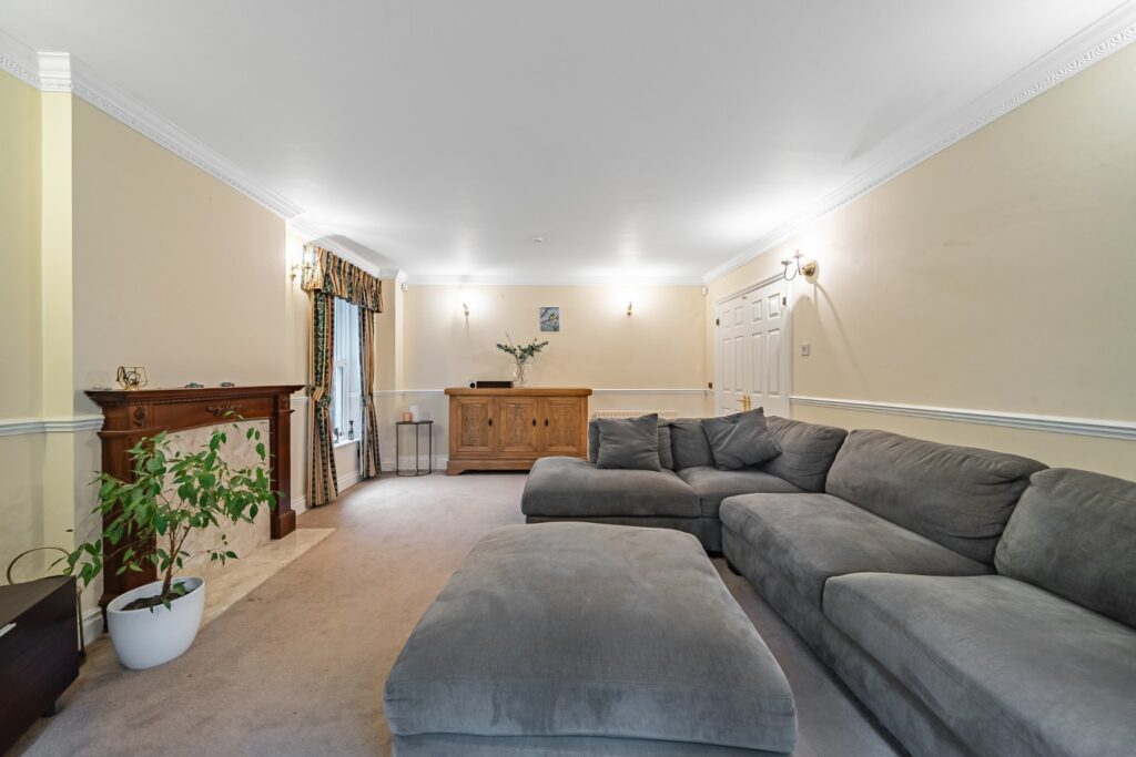 Property Image 0