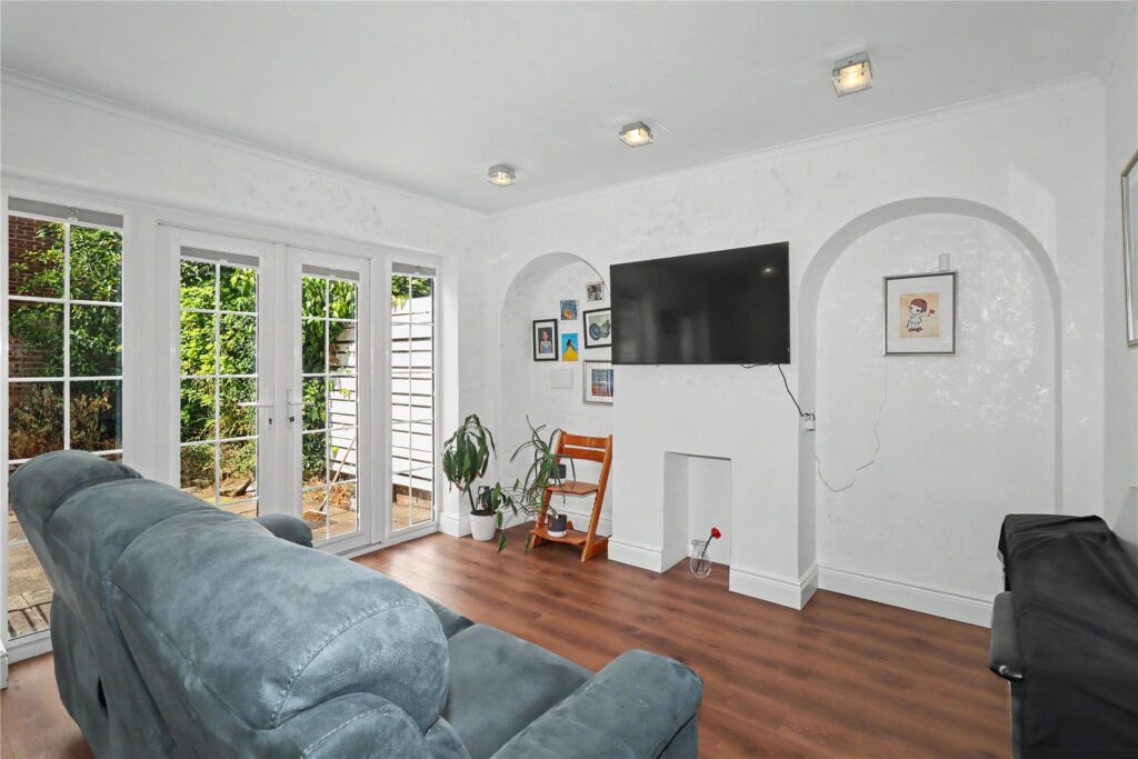 Property Image 0 Property Image 0