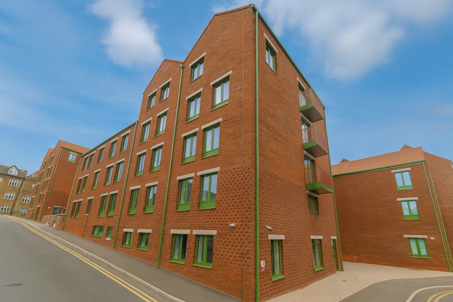 Property Image 0 Image 0