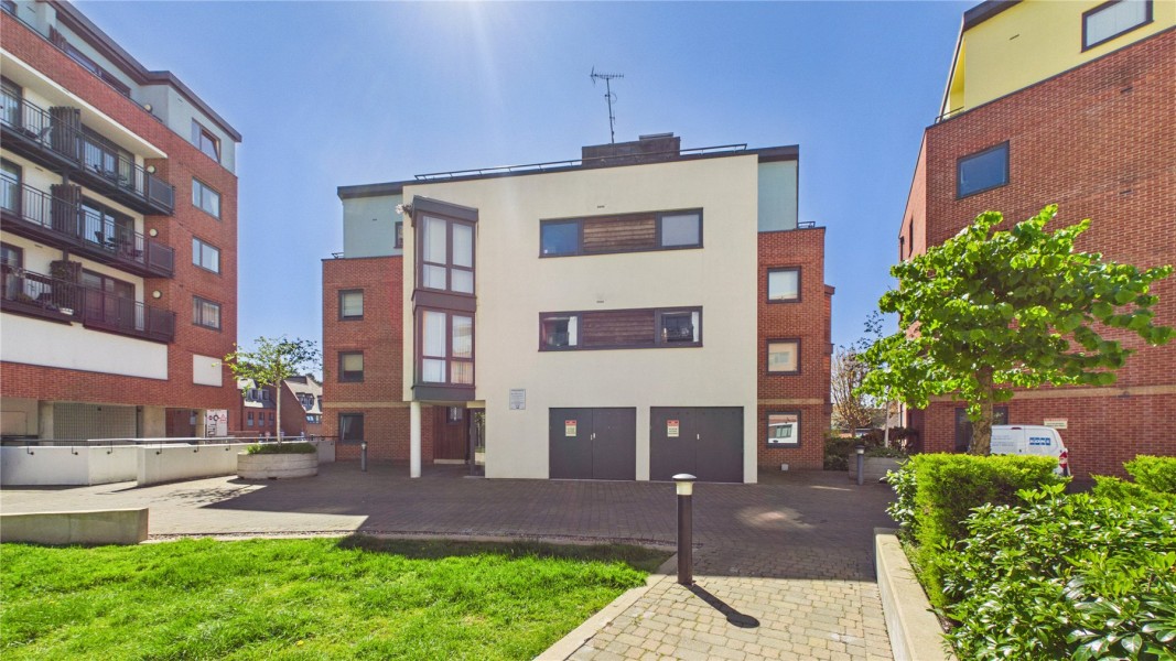 Property Image 0 Image 0