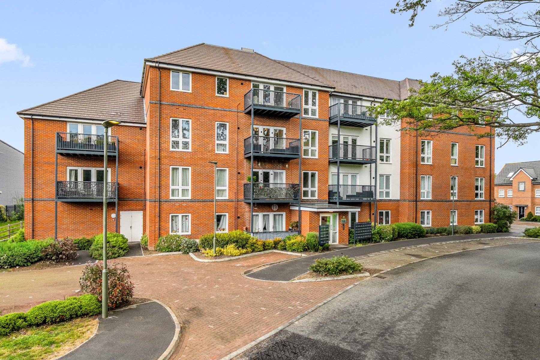 Property Image 0 Image 0