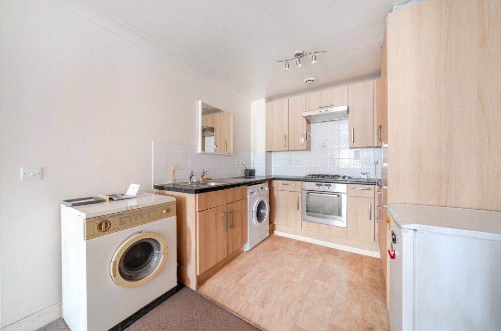 Property Image 0 Property Image 0