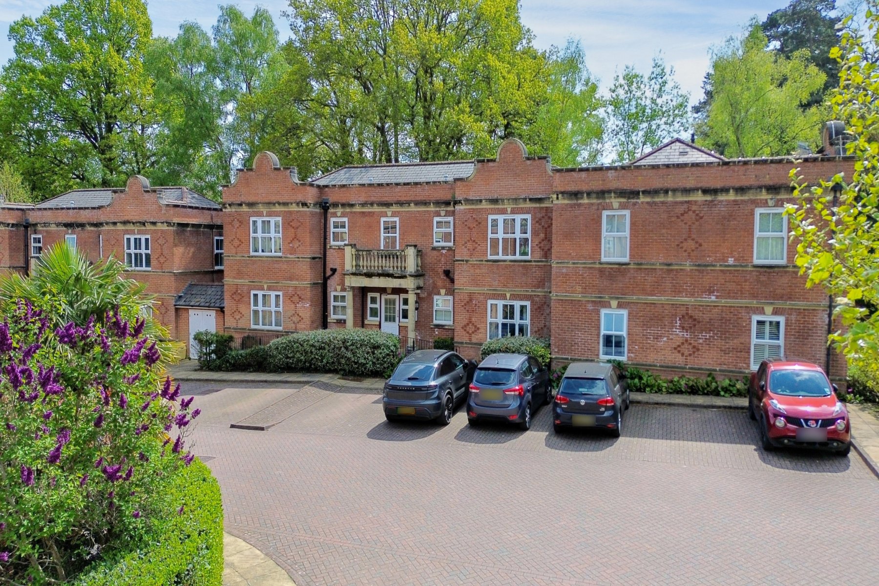Property Image 0 Image 0
