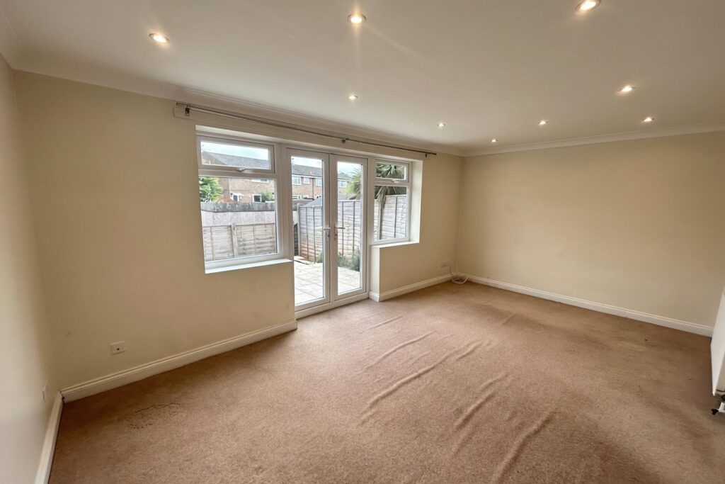 Property Image 0 Property Image 0