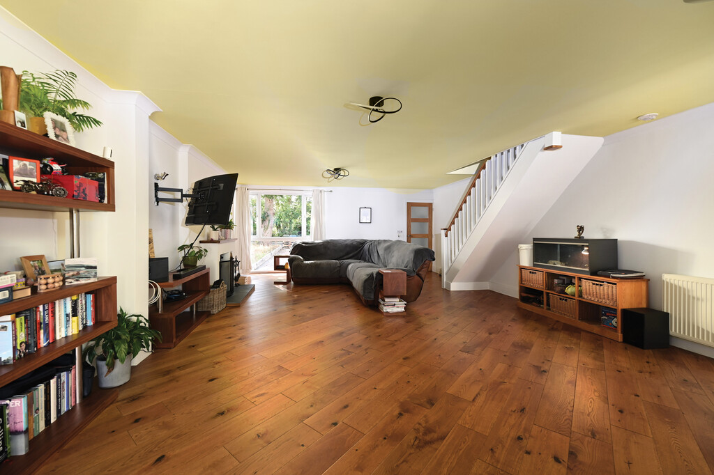 Property Image 0 Property Image 0