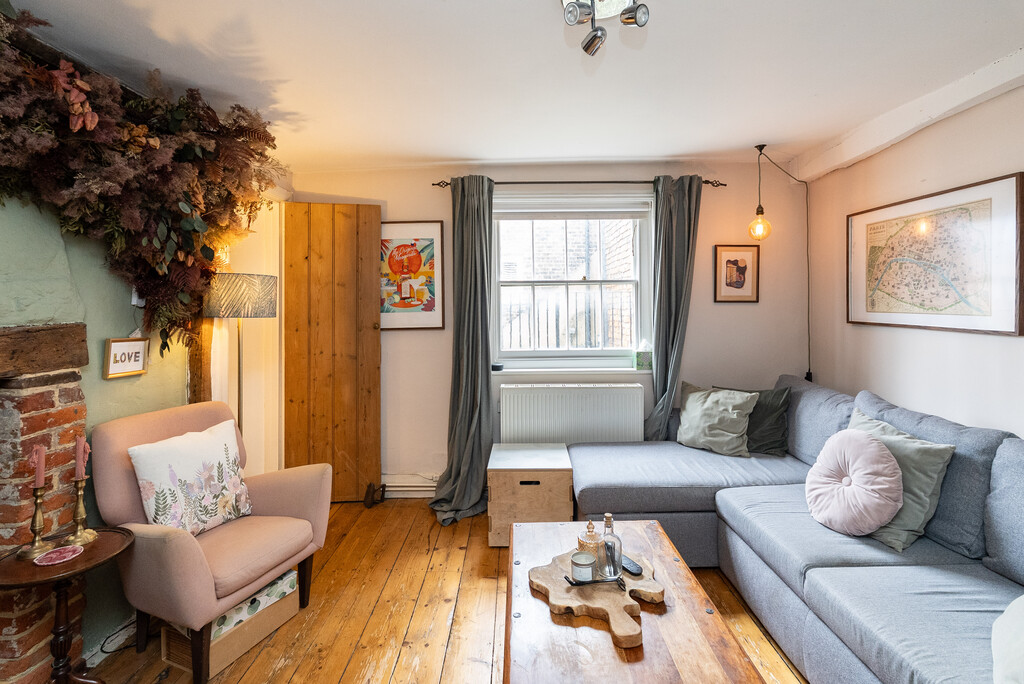 Property Image 0 Image 0